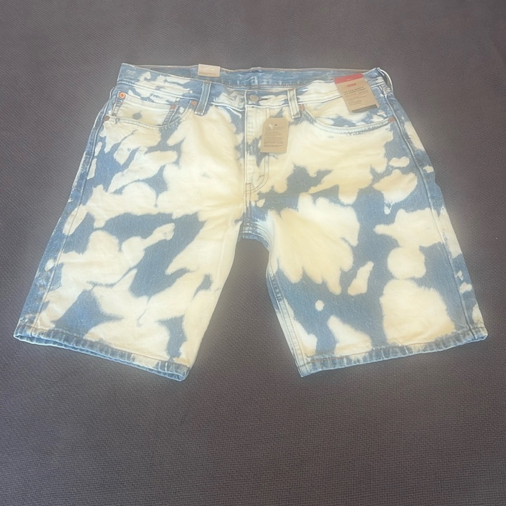 Levi’s 412 Bleached Denim Shorts
